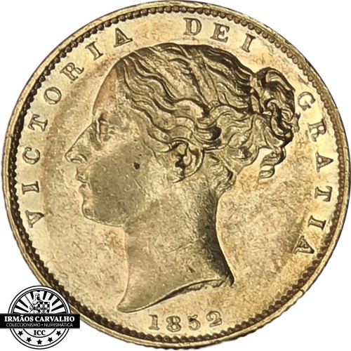 Great Britain 1853 Gold  Sovereign Queen Victoria